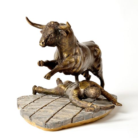 Toro de encierro bronce